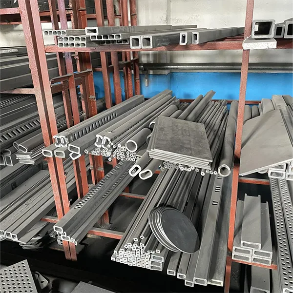 Silicon Carbide Ceramic Wear Lining